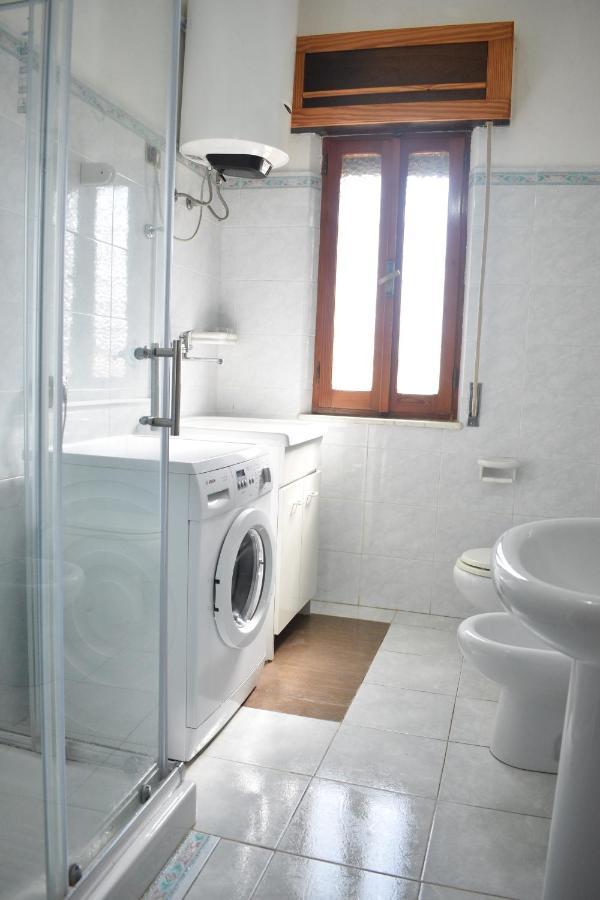 Casa Vacanze "Villa Severina" Iun R6166 R6692 Carbonia Eksteriør bilde